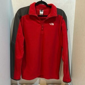 The North Face Polartec Classic fleece 1/4 zip pullover- medium